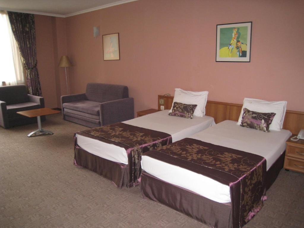 Hotel Real Plovdiv Rom bilde